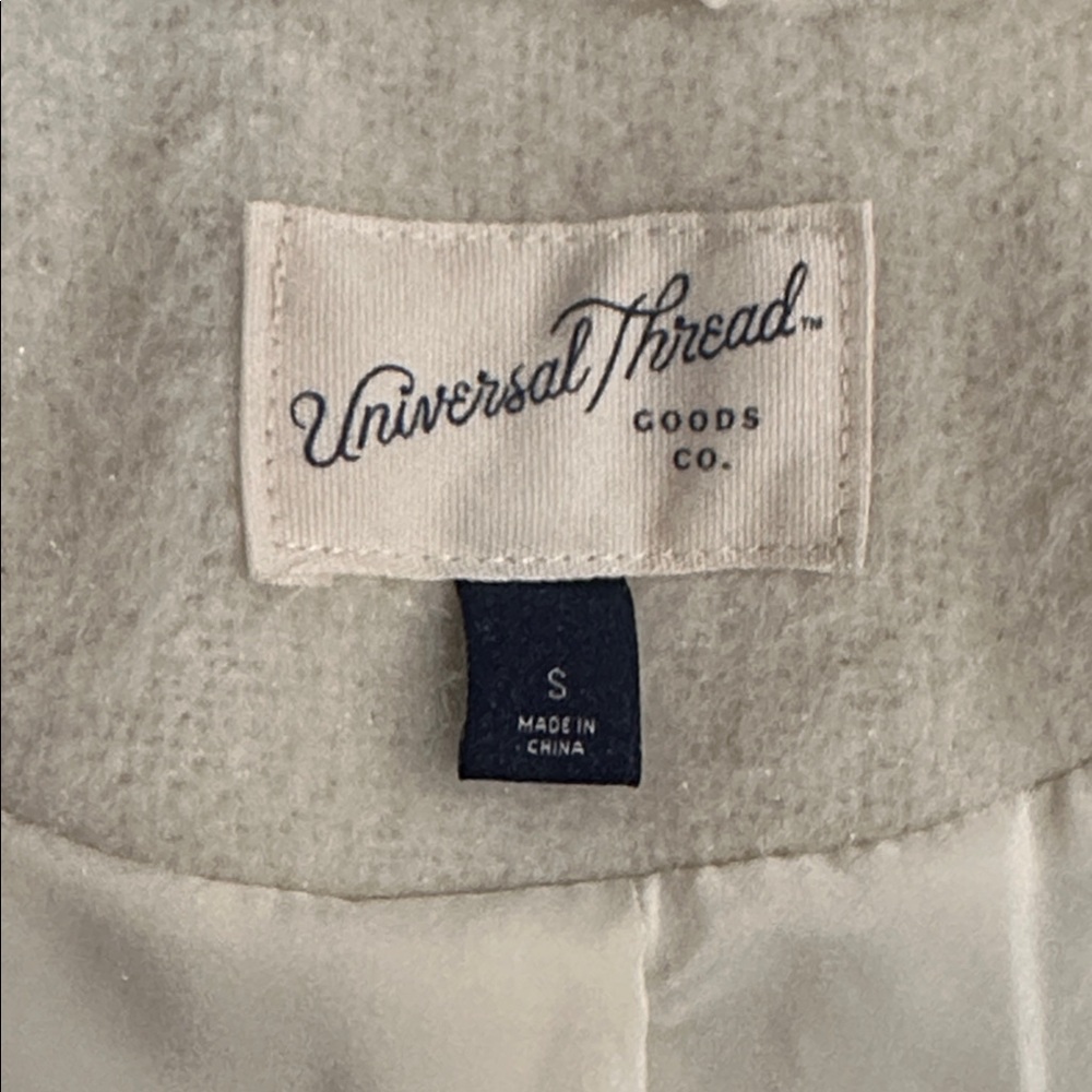 Universal Thread Brushed Oversized Off White Shac… - image 6